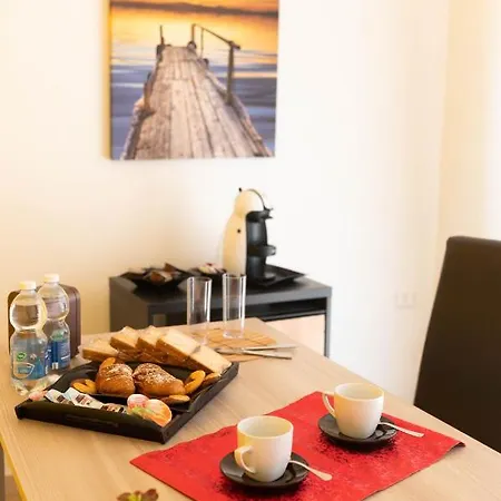 Dimora Rossa Bed & Breakfast Sottomarina