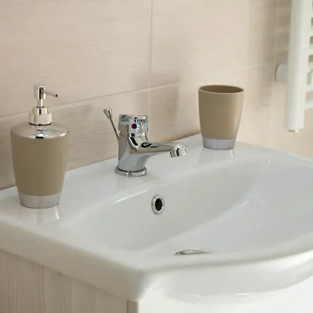 Dimora Rossa 3* ソットマリーナ