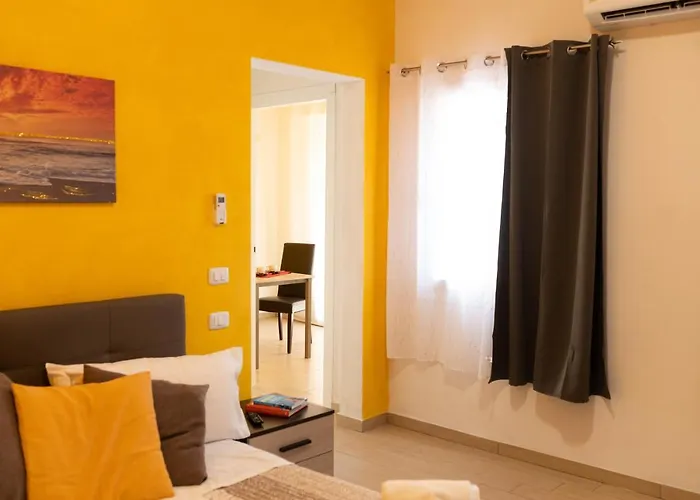 فندق مبيت وإفطار Dimora Rossa 3*