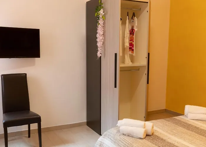 Dimora Rossa فندق مبيت وإفطار