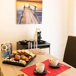 Dimora Rossa Bed & Breakfast Sottomarina