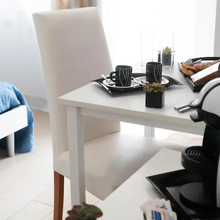 Oda ve Kahvaltı Dimora Rossa 3*