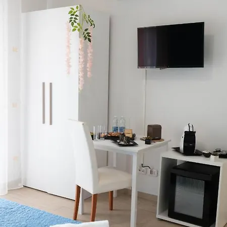 Oda ve Kahvaltı Dimora Rossa